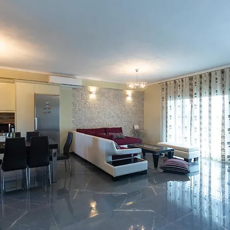 Luxury Memories Apartman *